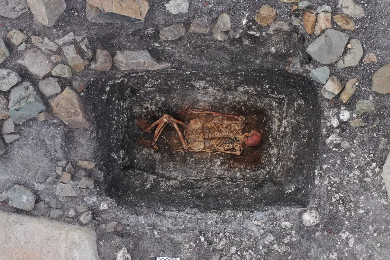 A Yamnaya grave in Malomirovo, Bulgaria