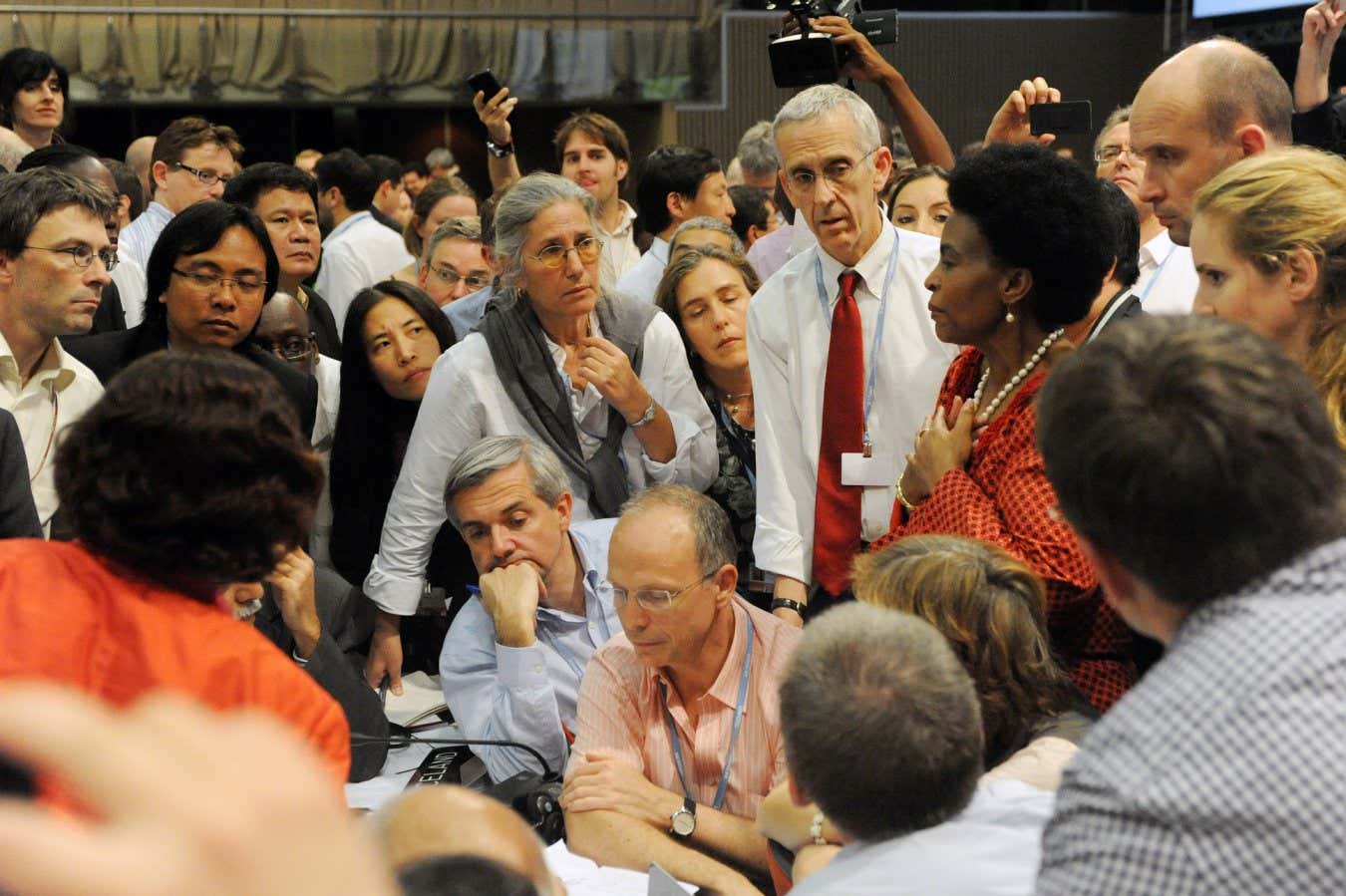 Peter Betts with delegates - Cop17 in Durban, South Africa
