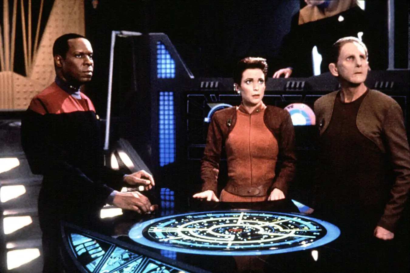 HDB7KX STAR TREK: DEEP SPACE NINE, Avery Brooks, Nana Visitor, Rene Auberjonois, 1993-1999,
