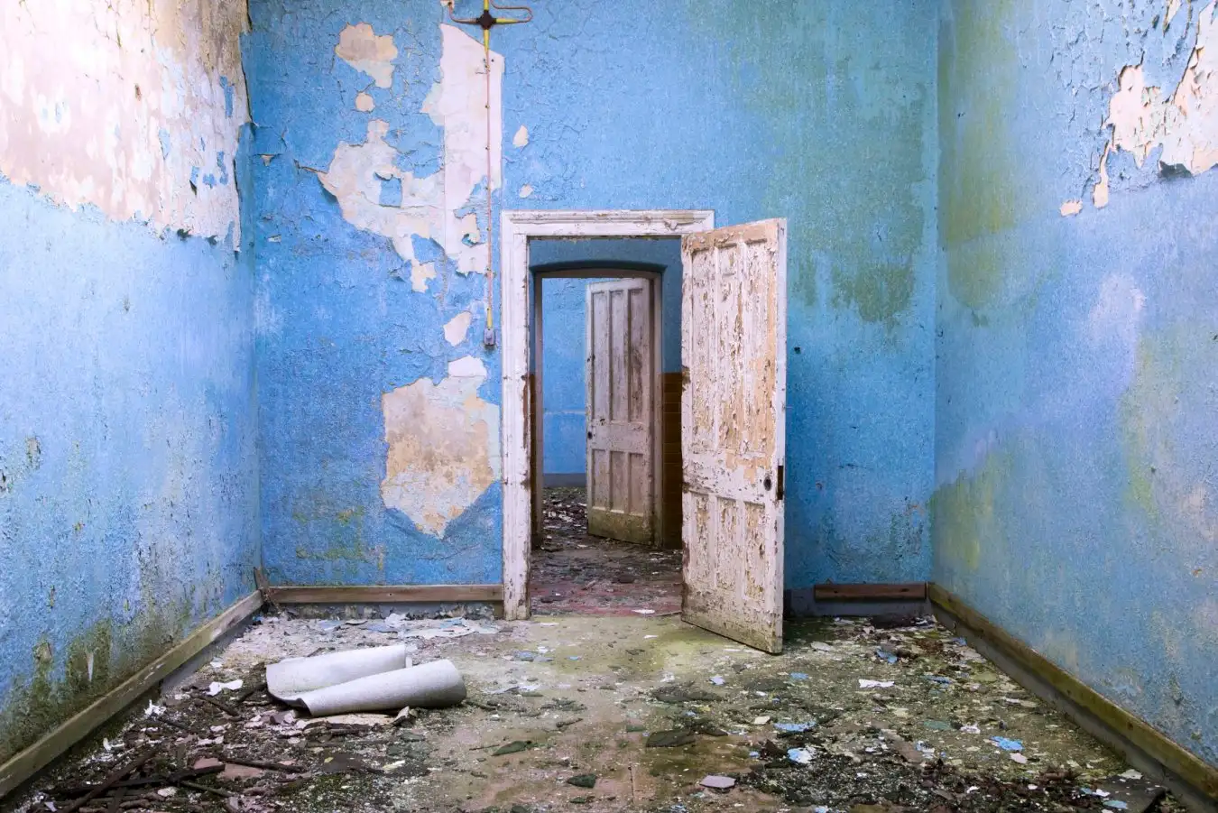 Dilapidated blue room
